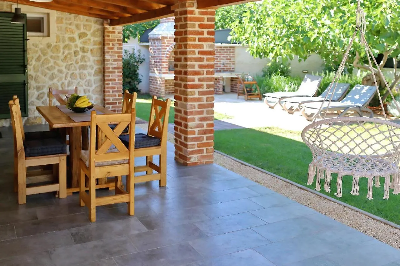Ferienhaus Villa Stone Fantasy Zadar